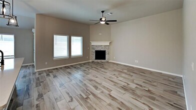 9113 Poppey Pl in Yukon, OK - Building Photo - Building Photo