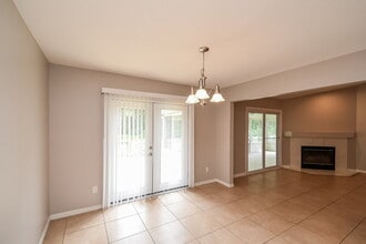 1509 Maple Leaf Ln in Fleming Island, FL - Building Photo - Building Photo
