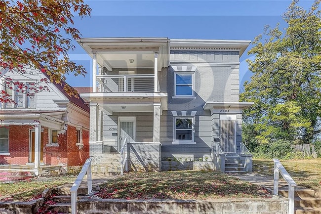 property at 2704 Park Ave