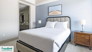 1414 Wood Hollow Dr, Unit 1-627 in Houston, TX - Foto de edificio - Building Photo