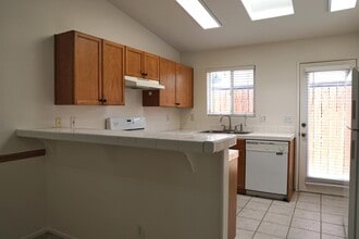 52905 Avenida Rubio in La Quinta, CA - Building Photo - Building Photo