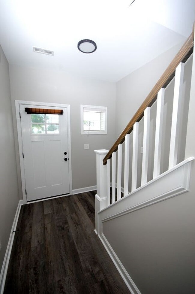 416 S Pearl St in Princeton, NC - Building Photo - Building Photo