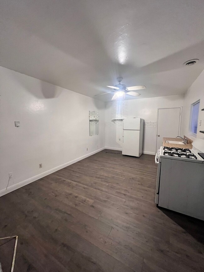 627 Arvin St in Bakersfield, CA - Building Photo - Building Photo