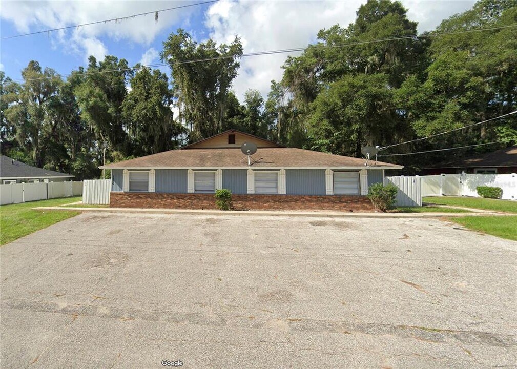 1870 SE 40th Street Rd in Ocala, FL - Building Photo
