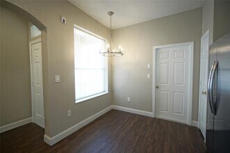 4146 Bismarck Palm Dr in Tampa, FL - Building Photo - Building Photo
