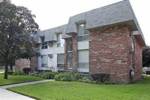 Fern 28 in Ferndale, MI - Building Photo