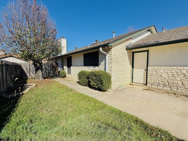 property at 621 Luther Dr