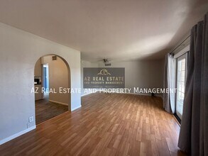 1725 S Farmer Ave in Tempe, AZ - Building Photo - Building Photo
