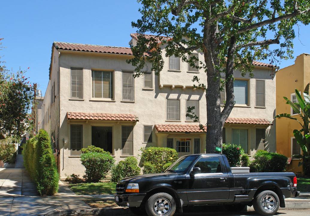 848 N Edinburgh Ave in Los Angeles, CA - Foto de edificio