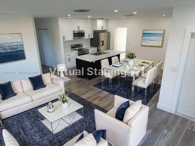 2600 NW 108th St in Miami, FL - Foto de edificio - Building Photo