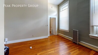2419 Vine St in Cincinnati, OH - Building Photo - Building Photo
