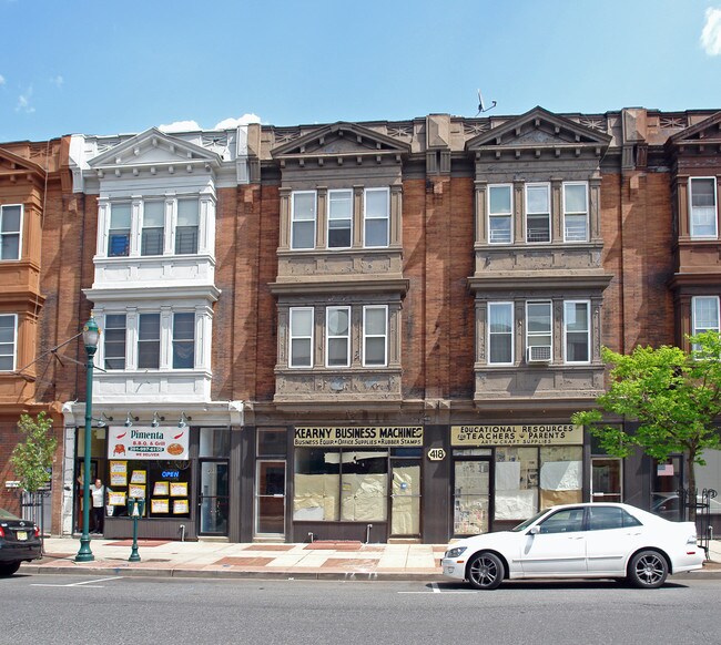 418 Kearny Ave in Kearny, NJ - Building Photo - Building Photo