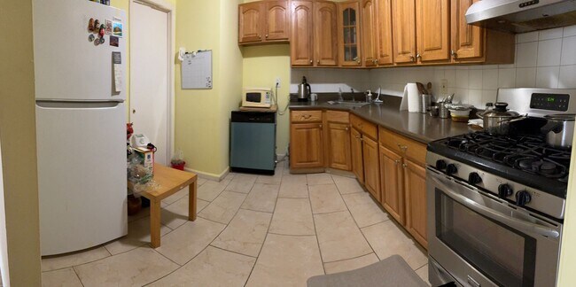 248 College Dr, Unit 248