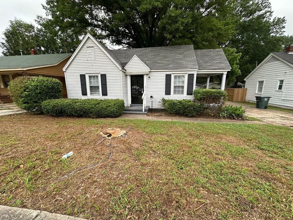 1074 S Prescott St in Memphis, TN - Building Photo