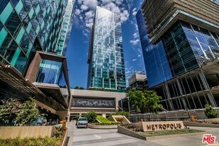889 Francisco St in Los Angeles, CA - Building Photo