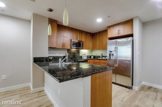 38 N Almaden Blvd-Unit -Unit 1215 in San Jose, CA - Building Photo - Building Photo