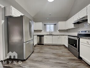 1000 Galaxy Dr in Arlington, TX - Building Photo - Building Photo