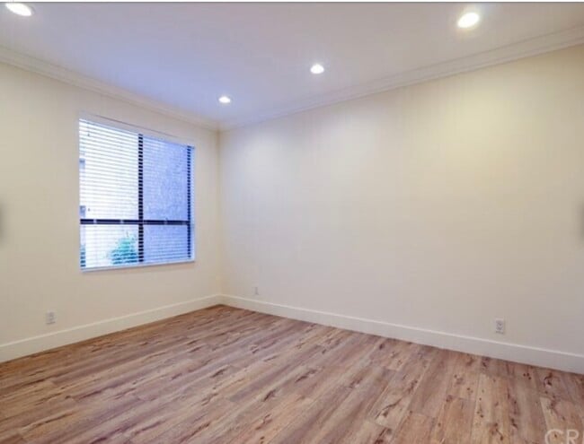 property at 5722 E Stillwater Ave