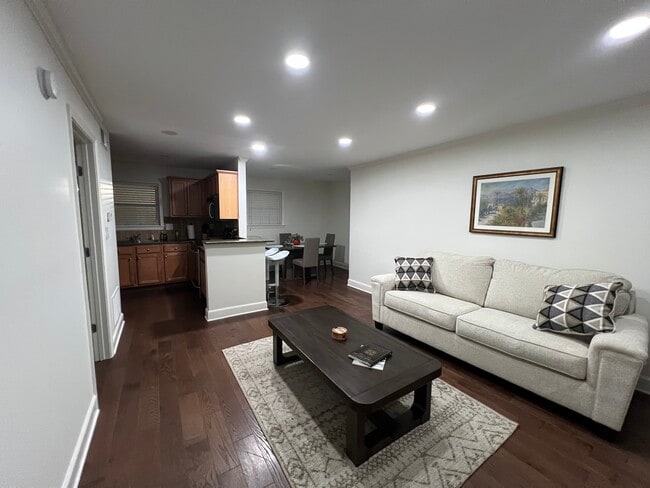 property at 48 Peachtree Ave NE