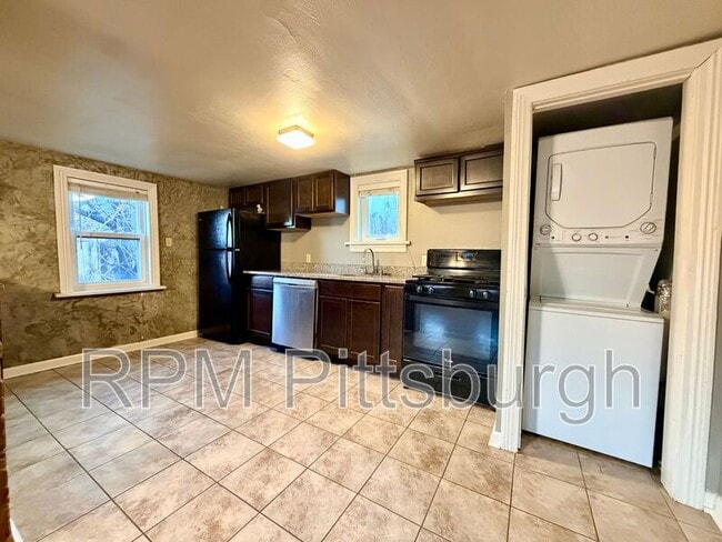 property at 19 Kosciusko Way