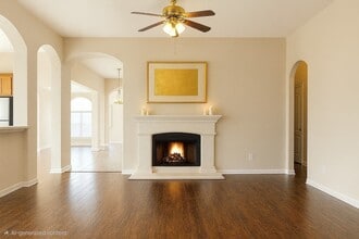 10706 White Oak Park Ct in Cypress, TX - Building Photo - Building Photo