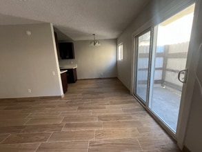 14547 Saticoy St in Los Angeles, CA - Building Photo - Building Photo