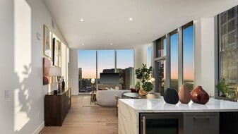 Figueroa Eight in Los Angeles, CA - Building Photo