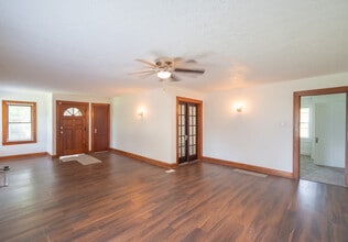 433 N Randall St in Ingalls, IN - Building Photo - Building Photo