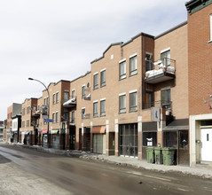 2701-2741 Notre-Dame O in Montréal, QC - Building Photo - Building Photo