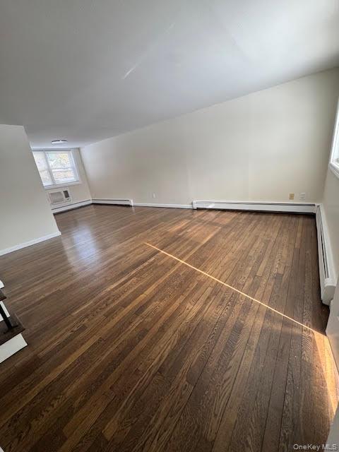 1 Gilbert Ave in Smithtown, NY - Building Photo - Building Photo