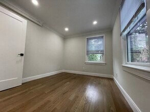 12 Lopez Ave in Cambridge, MA - Building Photo - Building Photo