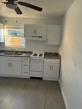 422 Columbus Ave, Unit #1 in New Smyrna Beach, FL - Building Photo - Building Photo