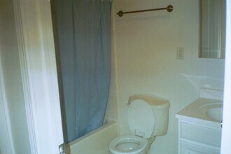 330-332 Green St in Syracuse, NY - Foto de edificio - Building Photo