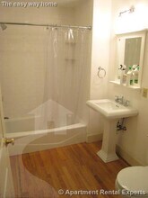 117 Columbia St, Unit #1 in Cambridge, MA - Foto de edificio - Building Photo