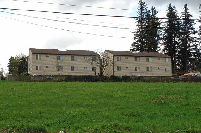 Fir Crest Condominiums in Portland, OR - Foto de edificio - Building Photo