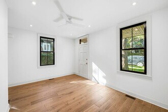 4629 Keswick Rd in Baltimore, MD - Foto de edificio - Building Photo