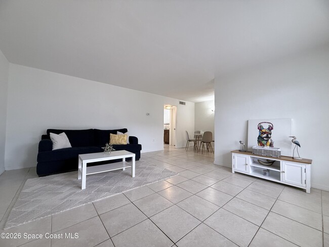 1440 Parkway Dr in Melbourne, FL - Foto de edificio - Building Photo