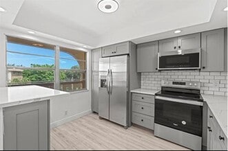 2304 Lucaya Ln in Coconut Creek, FL - Building Photo - Building Photo
