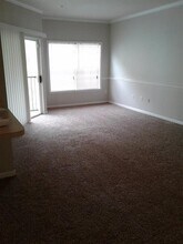 3757 Conroy Rd in Orlando, FL - Foto de edificio - Building Photo