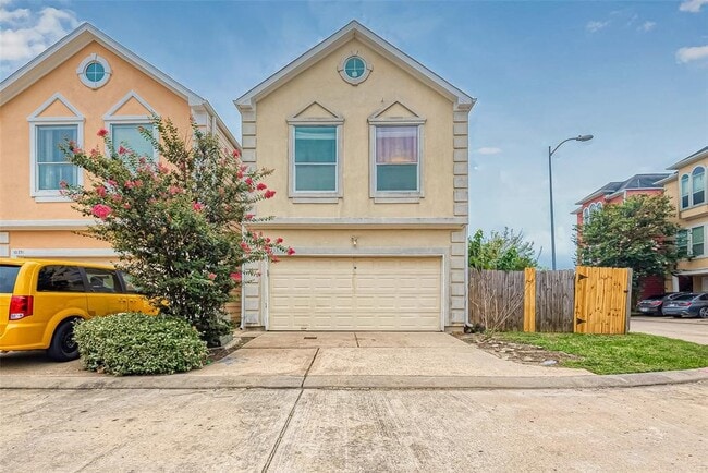 property at 10355 Panther Point Dr