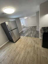 2110 Whitesboro St-Unit -2110 whitesboro st. in Utica, NY - Building Photo - Building Photo