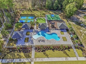 534 SW 145th Dr in Newberry, FL - Building Photo - Building Photo