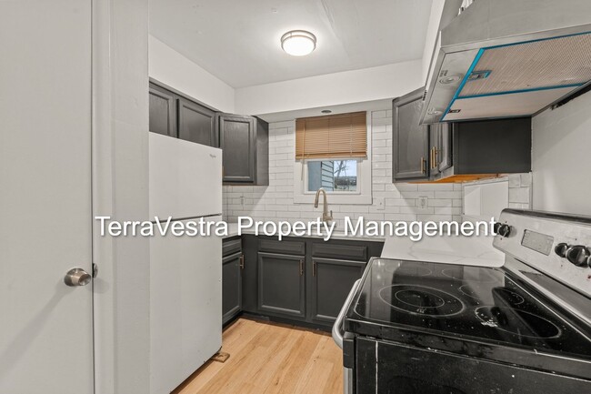 10 Melbourne Ln in Sicklerville, NJ - Building Photo - Building Photo