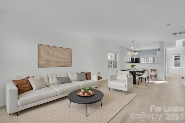 12119 Honor Guard Ave