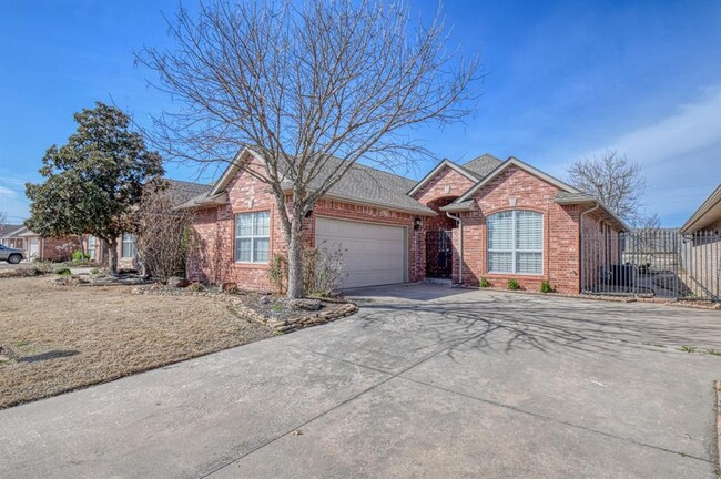 420 Windjammer St in Norman, OK - Building Photo - Building Photo