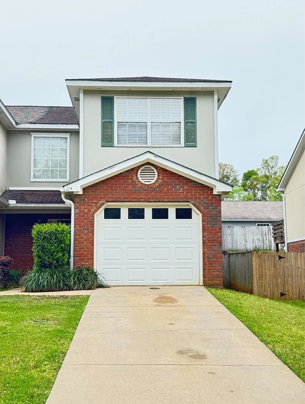 property at 214 Foxchase Ln