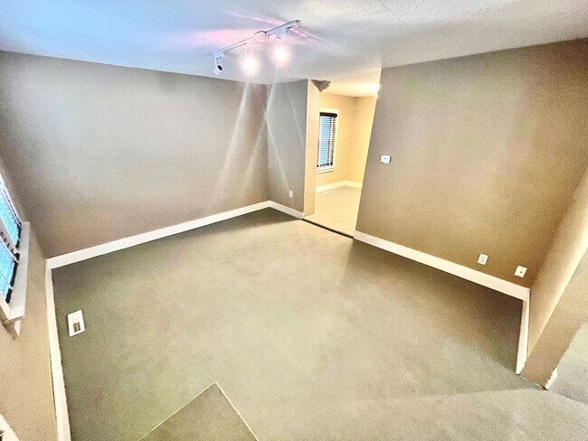 424 W Washington St in Milwaukee, WI - Building Photo - Building Photo