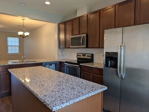 2706 Tranquil Oak Pl in Charlotte, NC - Building Photo - Building Photo