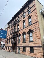 668-670-670 John F. Kennedy Blvd in Bayonne, NJ - Building Photo