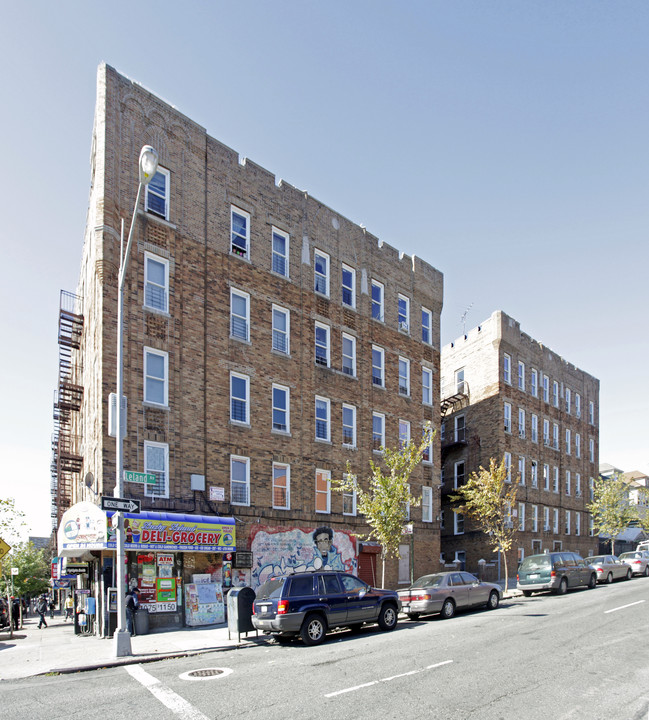 1505 Leland Ave in Bronx, NY - Foto de edificio